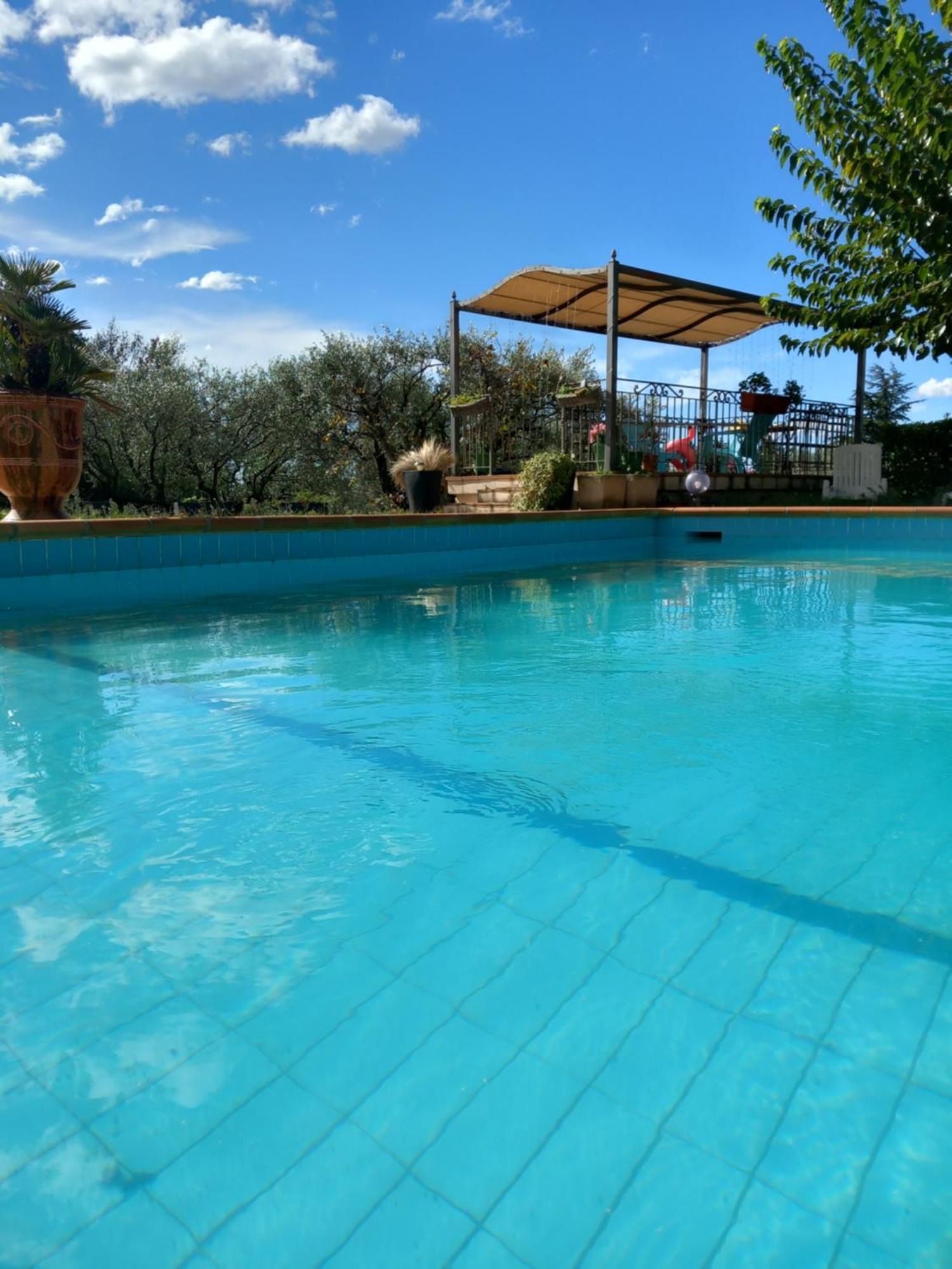 Le Relais Fleuri Hotell Alès Exteriör bild