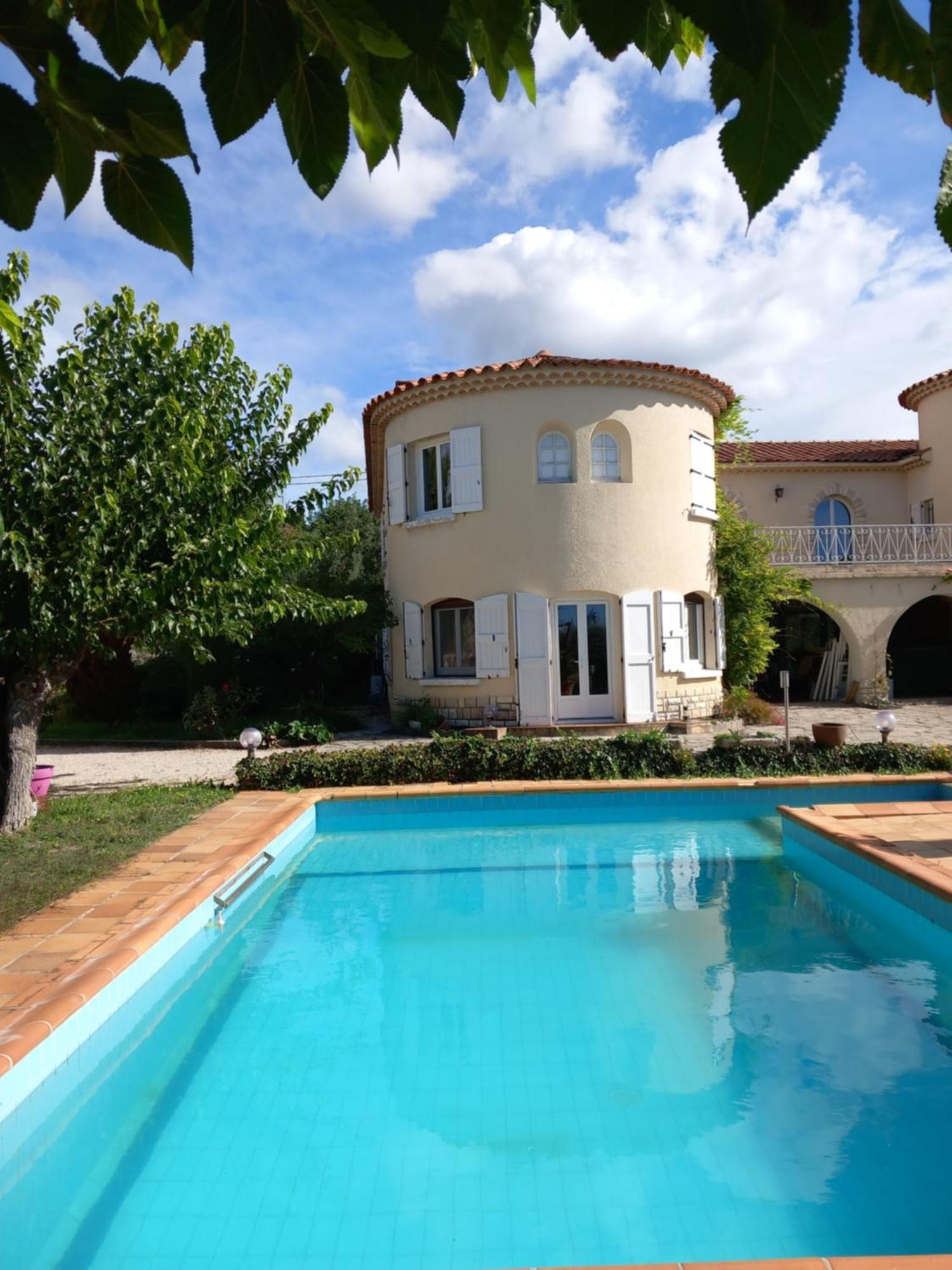 Le Relais Fleuri Hotell Alès Exteriör bild